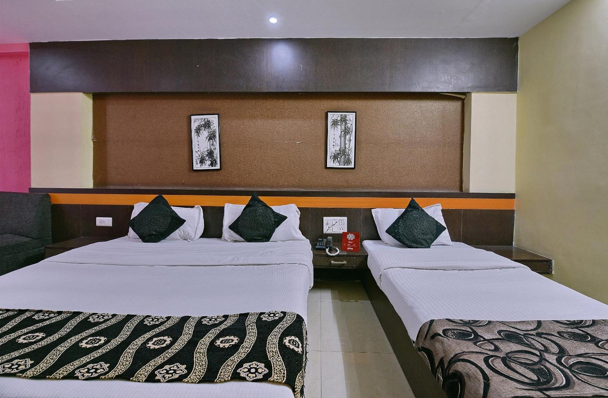 Collection O Diamond And Residences Indore Exterior photo